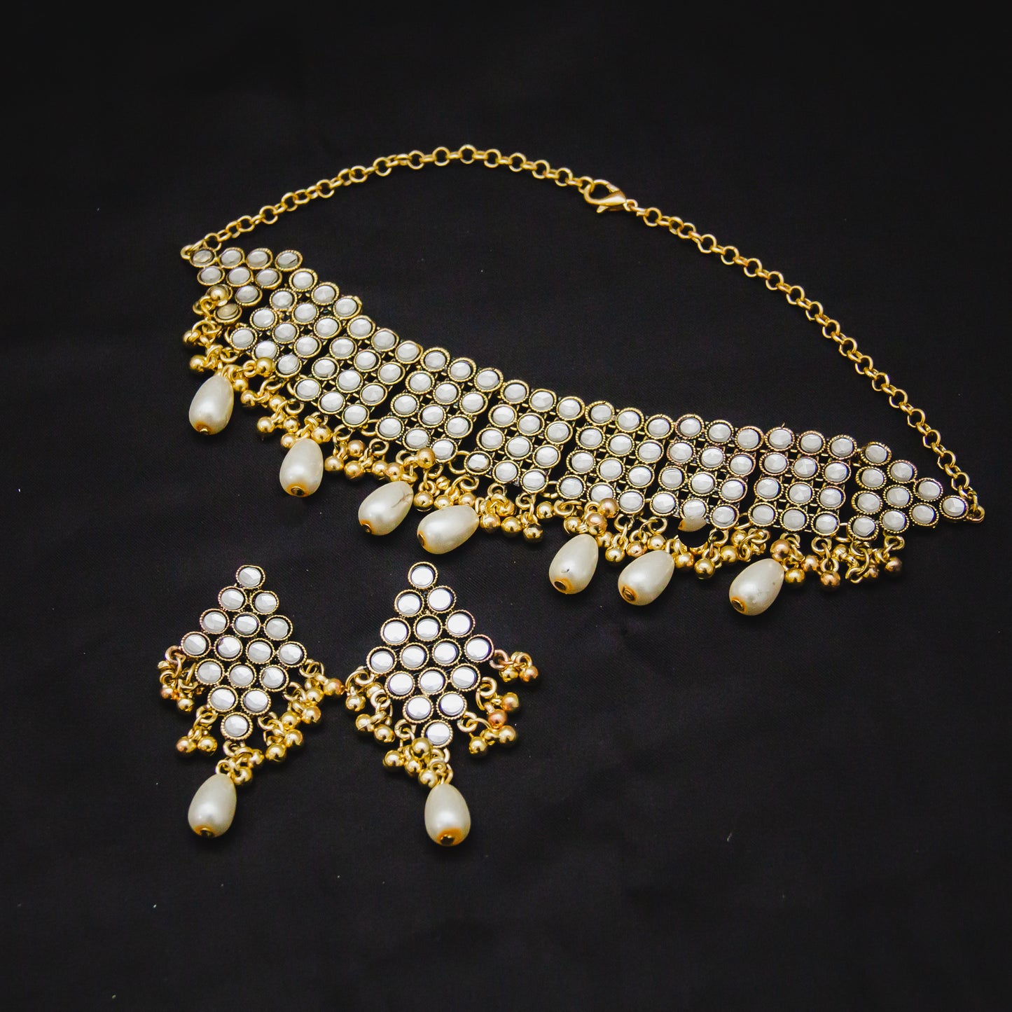 Kundan Necklace Set - Pearl